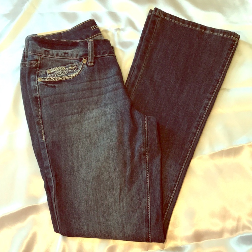 NWT Maurices Mid Rise Boot Cut Denim